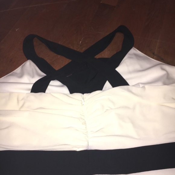 Stunning cream and black cocktail dress - Picture 5 of 7